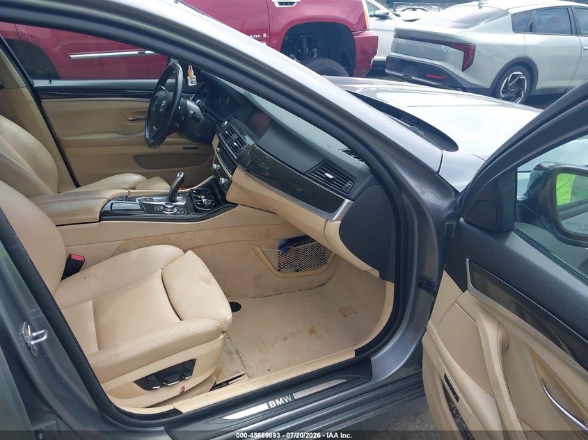 2011 BMW 5 series VIN WBAFU7C58BDU54018 IAAI salvage auction — FRONT END, Salvage (North Carolina), sold $2,700 on 2026-08-02 (photo 5)