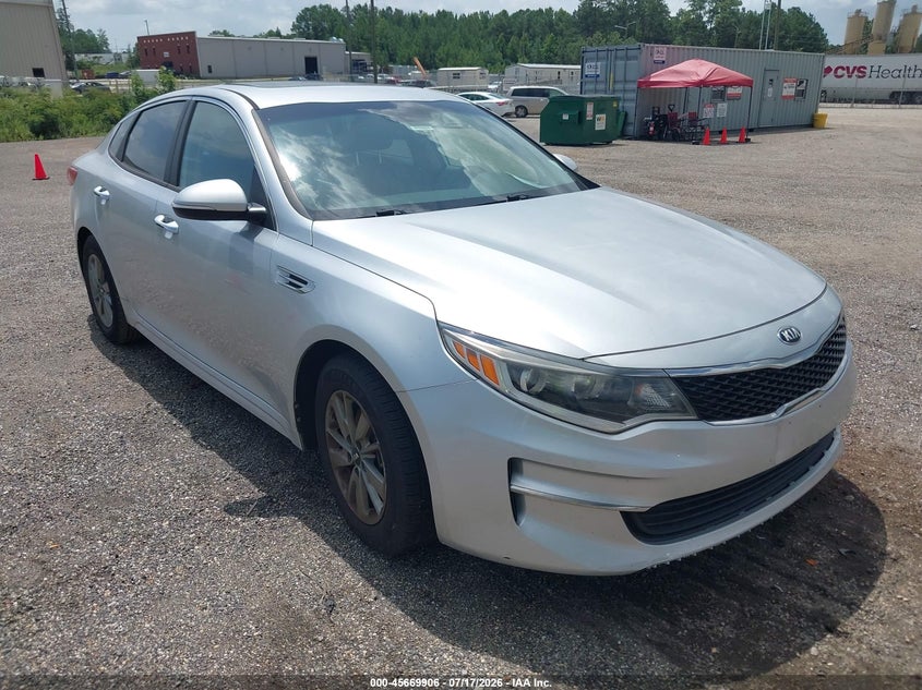 2016 Kia Optima VIN 5XXGT4L14GG105165 IAAI salvage auction — NORMAL WEAR, Salvage Title, sold $250 on 2026-07-29 (photo 1)