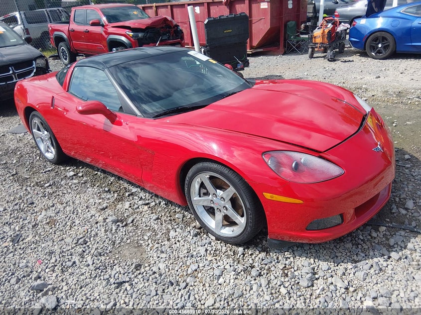 2005 Chevrolet Corvette VIN 1G1YY24U455129592 — IAAI salvage auction photo