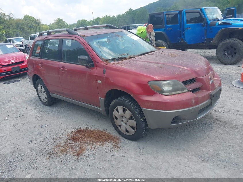 2004 Mitsubishi Outlander VIN JA4LX31F14U040447 IAAI salvage auction — NORMAL WEAR, Clear (Virginia), sold $25 on 2026-07-28 (photo 1)