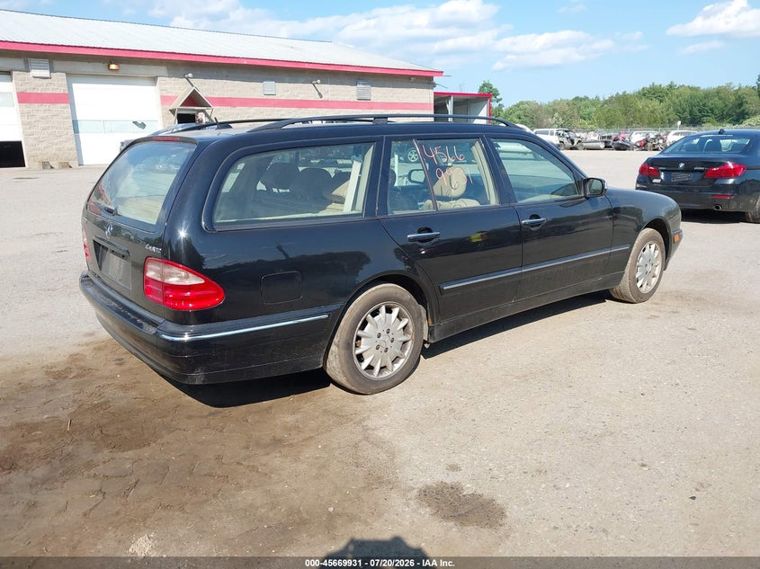 2002 Mercedes-benz E-class VIN WDBJH82J42X063631 IAAI salvage auction — NORMAL WEAR, Original (Maine), sold $25 on 2026-07-27 (photo 4)