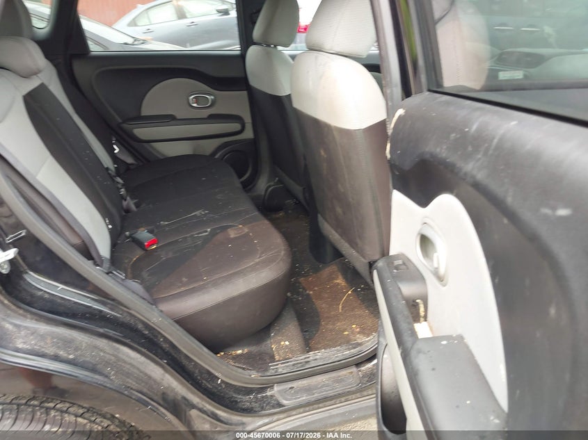 2016 Kia Soul VIN KNDJN2A21G7260345 IAAI salvage auction — NORMAL WEAR, Salvage Title, sold $1,400 on 2026-07-30 (photo 8)