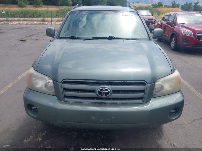 2004 Toyota Highlander VIN JTEEP21A040062228 IAAI salvage auction — NORMAL WEAR, Clear (Utah), sold $25 on 2026-07-30 (photo 6)