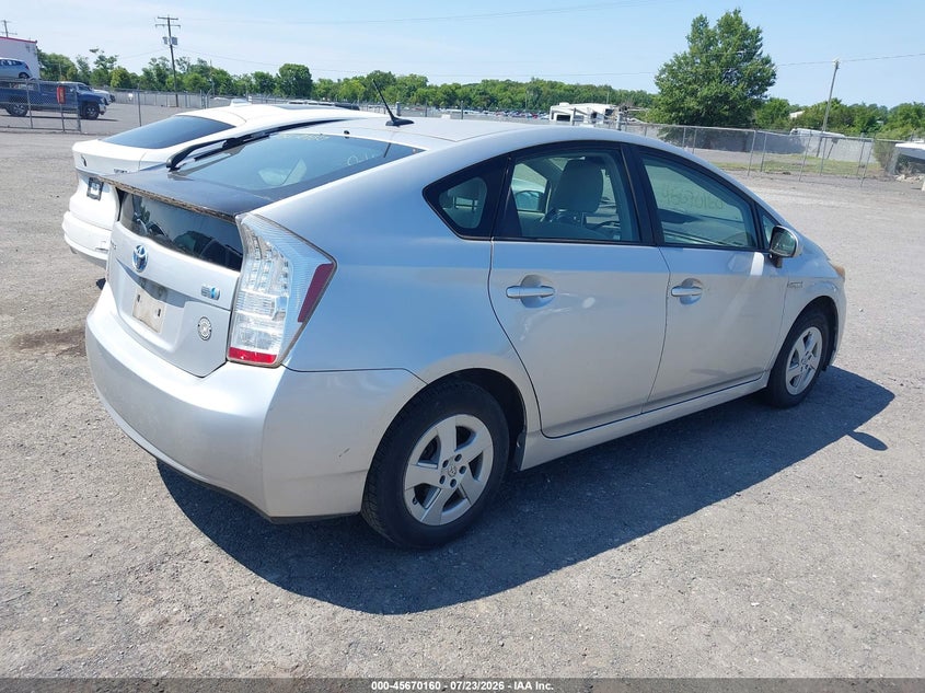 2010 Toyota Prius VIN JTDKN3DU2A1310056 IAAI salvage auction — NORMAL WEAR, Clear (Virginia), sold $50 on 2026-07-28 (photo 4)