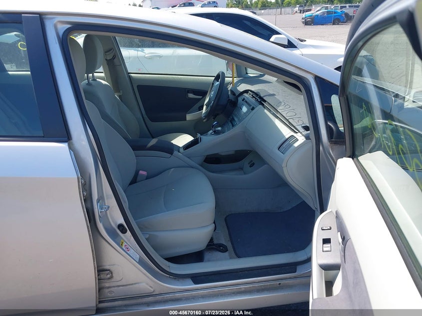 2010 Toyota Prius VIN JTDKN3DU2A1310056 IAAI salvage auction — NORMAL WEAR, Clear (Virginia), sold $50 on 2026-07-28 (photo 5)