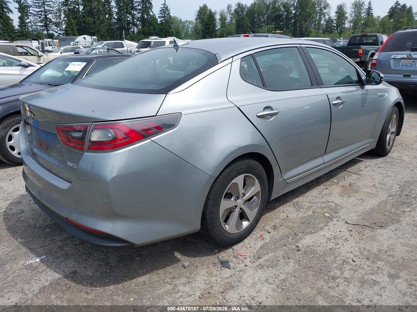 2014 Kia Optima VIN KNAGM4AD0E5072268 IAAI salvage auction — NORMAL WEAR, Clear (Washington), sold $25 on 2026-07-29 (photo 4)