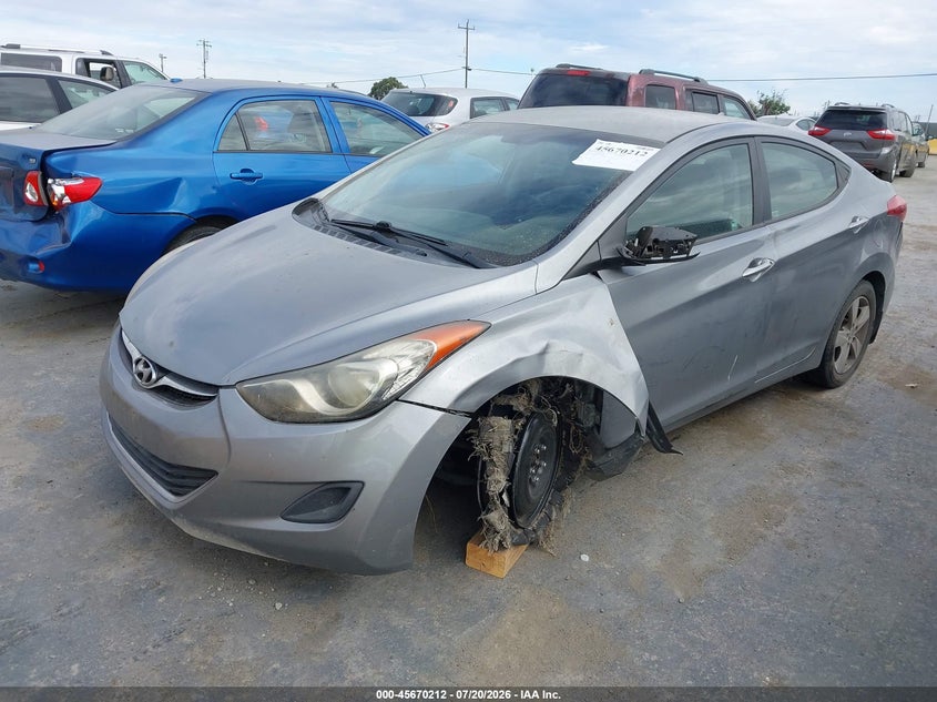 2013 Hyundai Elantra VIN KMHDH4AE1DU938966 IAAI salvage auction — NORMAL WEAR, Clear - Dealer Only (California), sold $25 on 2026-07-30 (photo 2)