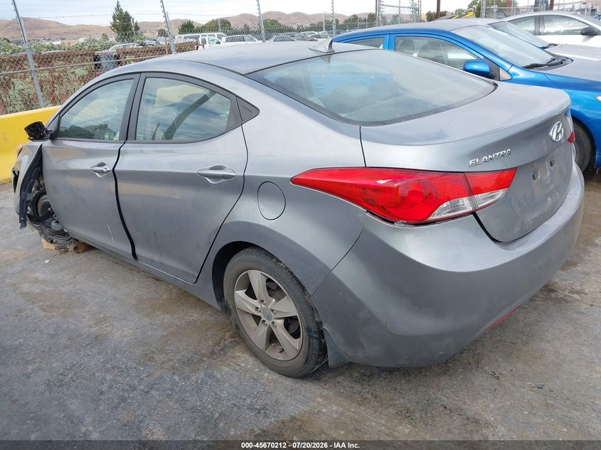 2013 Hyundai Elantra VIN KMHDH4AE1DU938966 IAAI salvage auction — NORMAL WEAR, Clear - Dealer Only (California), sold $25 on 2026-07-30 (photo 3)