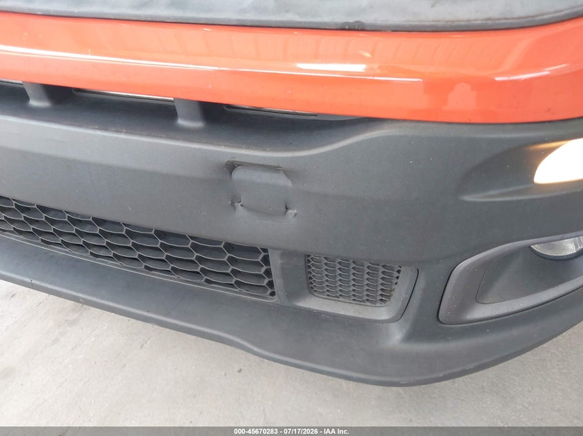 2016 Jeep Renegade VIN ZACCJABT7GPC54848 IAAI salvage auction — NORMAL WEAR, Clear (Florida), sold $2,225 on 2026-08-01 (photo 6)