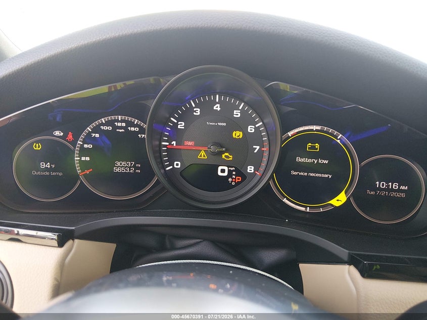 2019 Porsche Cayenne VIN WP1AA2AY2KDA05213 IAAI salvage auction — RIGHT SIDE, Wait Title, sold $19,250 on 2026-09-03 (photo 7)