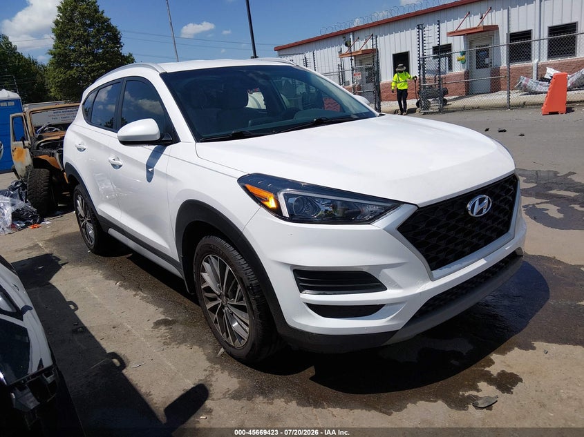 2019 Hyundai Tucson VIN KM8J33AL8KU962995 IAAI salvage auction — SIDE, Salvage (North Carolina), sold $3,800 on 2026-07-31 (photo 1)