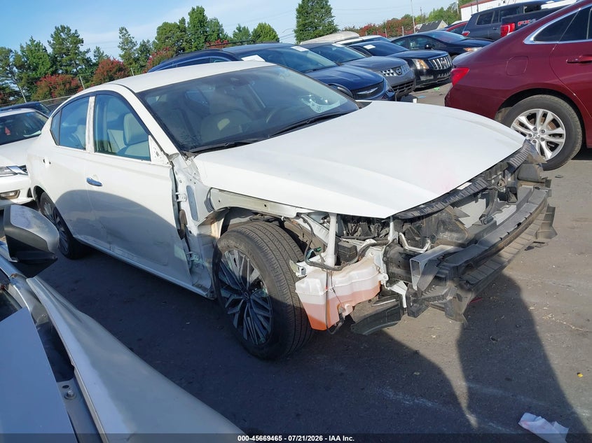 2025 Nissan Altima VIN 1N4BL4DV3SN304724 — IAAI salvage auction photo
