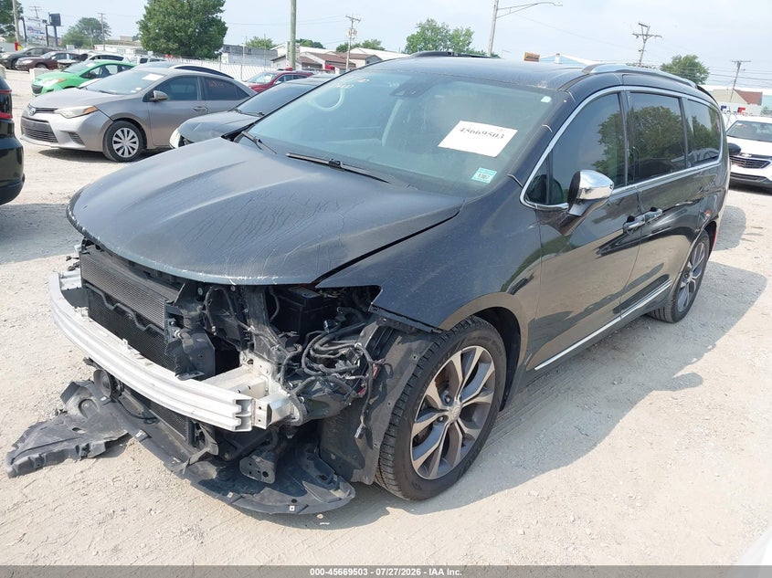 2018 Chrysler Pacifica VIN 2C4RC1GG1JR172536 IAAI salvage auction — FRONT END, Salvage (Illinois), sold $5,300 on 2026-08-27 (photo 2)