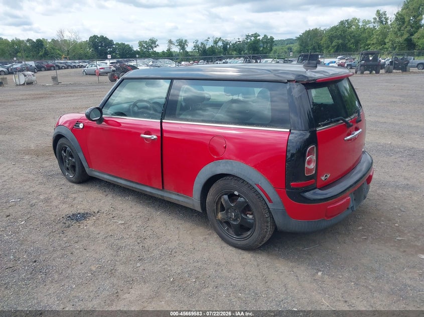 2011 Mini Cooper clubman VIN WMWZF3C56BTX81975 IAAI salvage auction — HAIL, Salvage (Ohio), sold $500 on 2026-08-03 (photo 3)