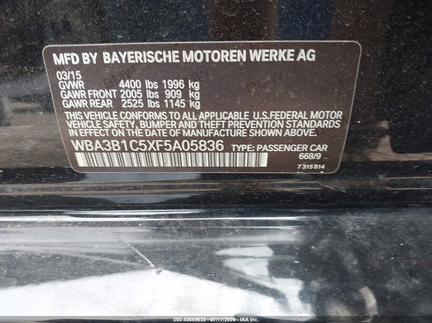 2015 BMW 3er VIN WBA3B1C5XF5A05836 IAAI salvage auction — NORMAL WEAR, Clear (New York), sold $575 on 2026-08-18 (photo 9)