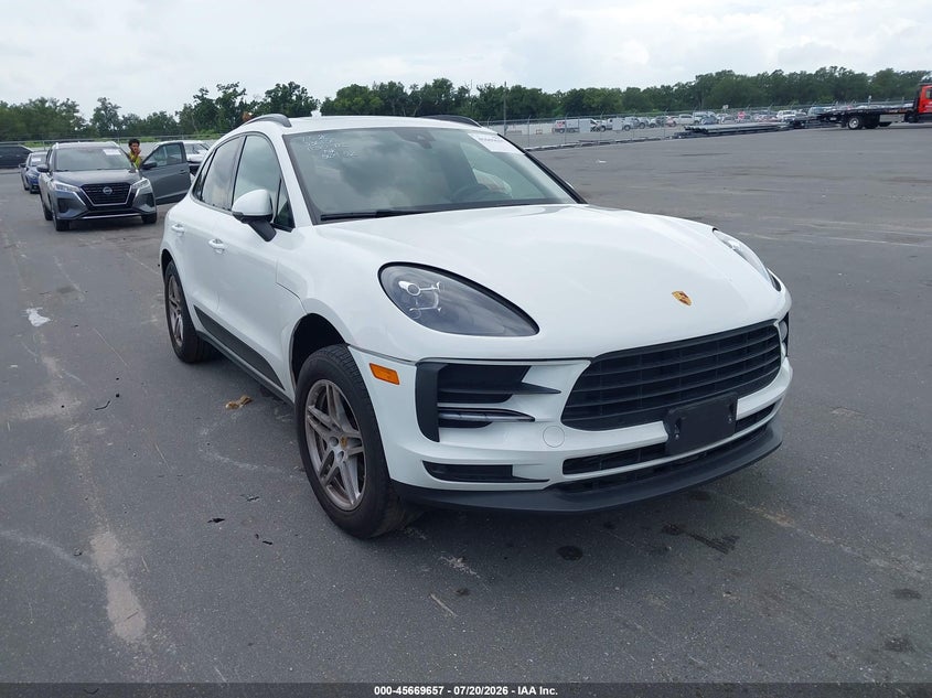 2021 Porsche Macan VIN WP1AA2A55MLB08690 IAAI salvage auction — TRANSMISSION, Wait Title, sold $13,250 on 2026-08-17 (photo 1)