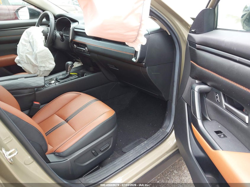 2024 Mazda Cx-50 VIN 7MMVABDY8RN207251 IAAI salvage auction — FRONT END, Salvage Title, sold $9,200 on 2026-08-01 (photo 5)