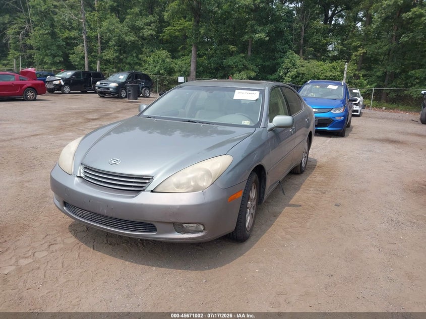 2003 Lexus Es 300 VIN JTHBF30GX30103967 IAAI salvage auction — NORMAL WEAR, Clear (Virginia), sold $125 on 2026-07-29 (photo 2)