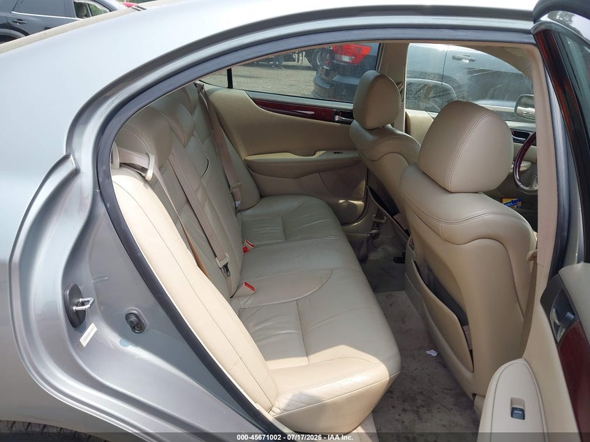 2003 Lexus Es 300 VIN JTHBF30GX30103967 IAAI salvage auction — NORMAL WEAR, Clear (Virginia), sold $125 on 2026-07-29 (photo 8)