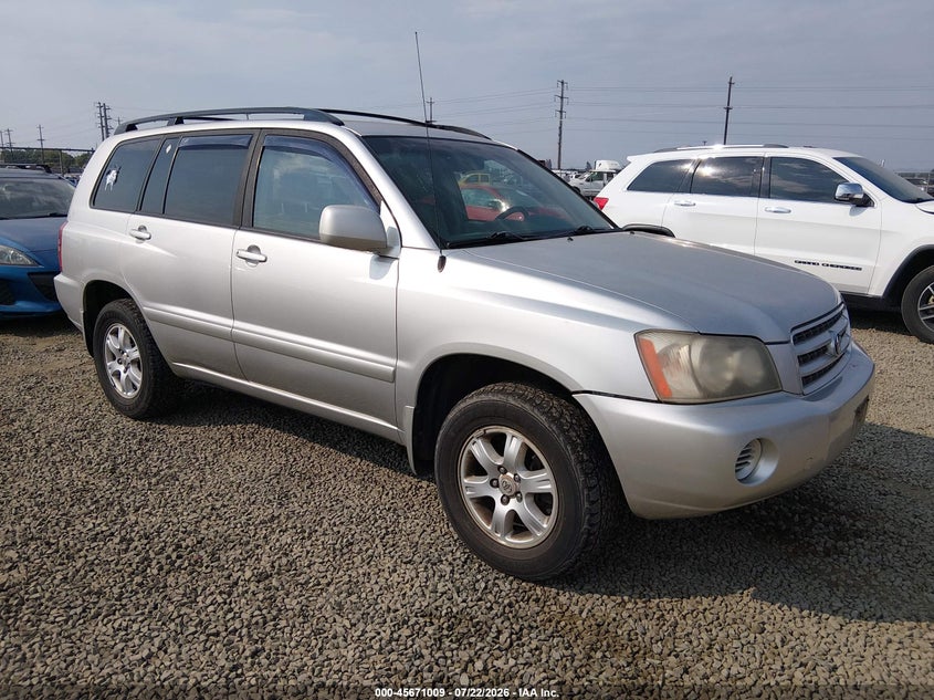 2002 Toyota Highlander VIN JTEHF21A520045423 IAAI salvage auction — NORMAL WEAR, Peddle Clear Public-Restricted (Oregon), sold $300 on 2026-07-27 (photo 1)