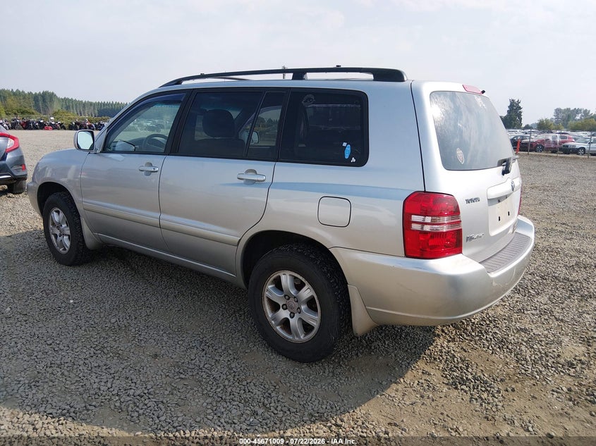 2002 Toyota Highlander VIN JTEHF21A520045423 IAAI salvage auction — NORMAL WEAR, Peddle Clear Public-Restricted (Oregon), sold $300 on 2026-07-27 (photo 3)