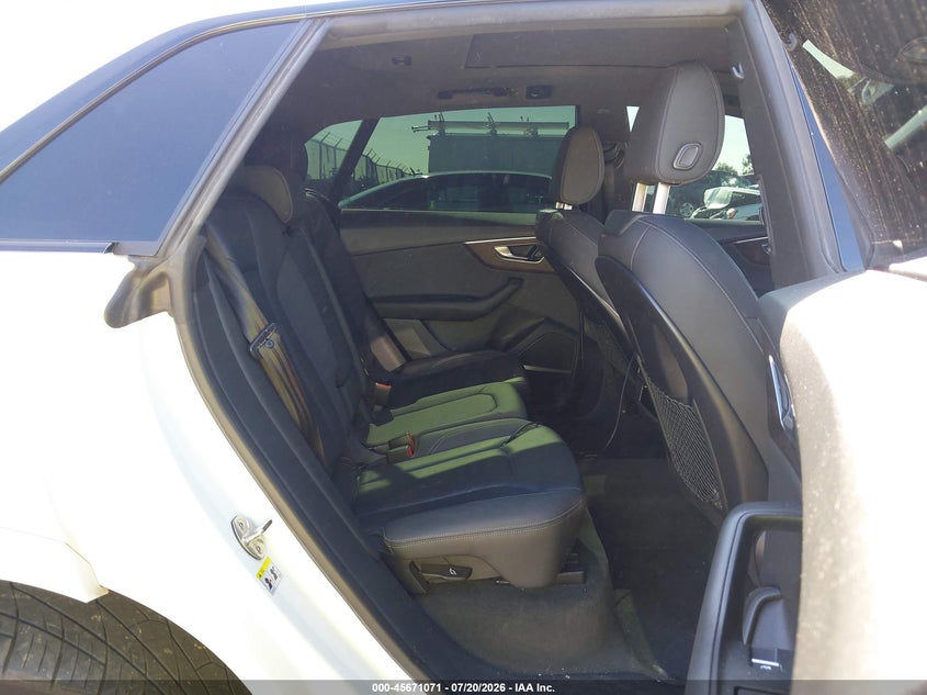 2019 Audi Q8 VIN WA1EVAF13KD031276 IAAI salvage auction — FRONT END, Salvage Title, sold $12,650 on 2026-09-11 (photo 8)