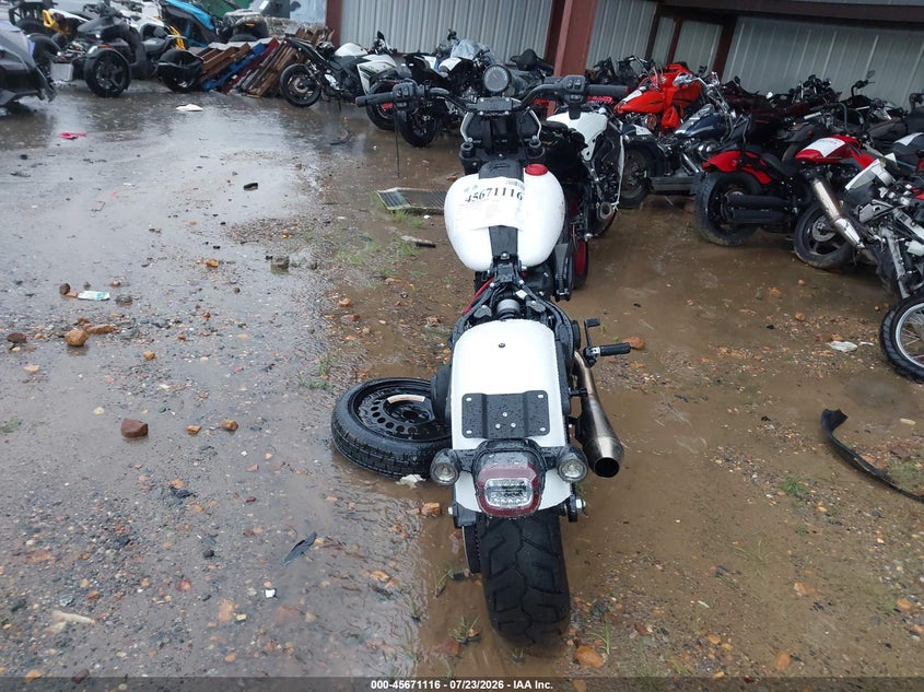 2026 Harley-davidson Low rider VIN 1HD1YWA11TB019476 IAAI salvage auction — FRONT END, Salvage Title, sold $11,200 on 2026-08-26 (photo 6)