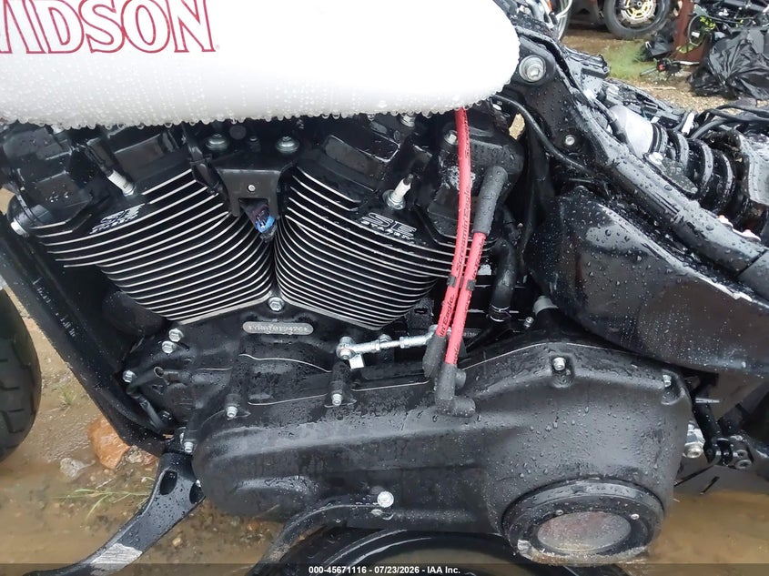 2026 Harley-davidson Low rider VIN 1HD1YWA11TB019476 IAAI salvage auction — FRONT END, Salvage Title, sold $11,200 on 2026-08-26 (photo 9)