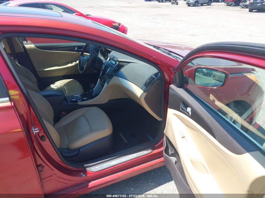 2013 Hyundai Sonata VIN 5NPEC4AC0DH625942 IAAI salvage auction — NORMAL WEAR, Clear (Delaware), sold $25 on 2026-07-30 (photo 5)