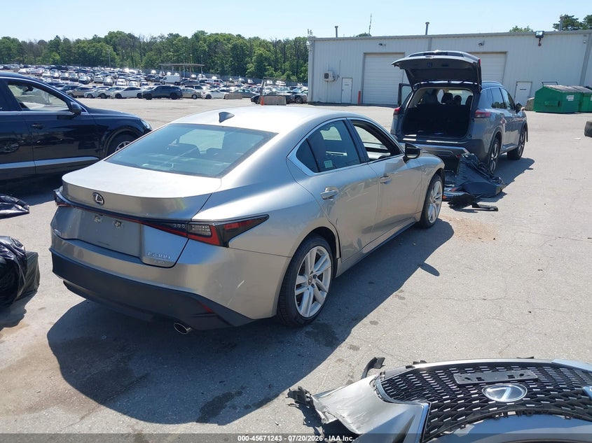 2021 Lexus Is VIN JTHA81F21M5045614 IAAI salvage auction — FRONT END, Salvage Title, sold $9,900 on 2026-07-31 (photo 4)