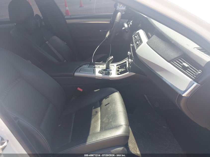 2014 BMW 5er VIN WBA5A7C50ED612280 IAAI salvage auction — NORMAL WEAR, Clear (New York), sold $25 on 2026-07-28 (photo 5)