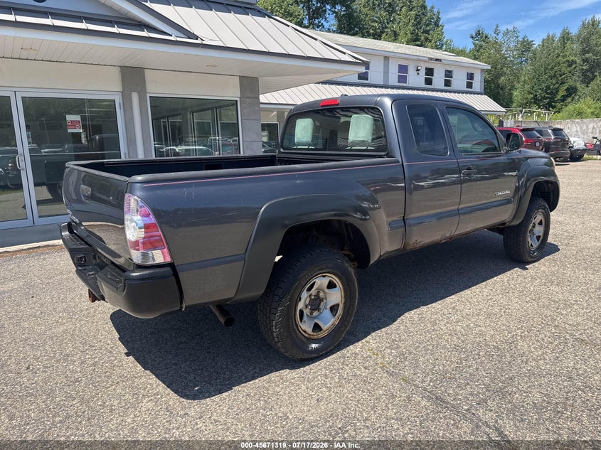 2009 Toyota Tacoma VIN 5TEUX42N59Z613533 IAAI salvage auction — NORMAL WEAR, Clear (New York), sold $1,250 on 2026-07-22 (photo 4)