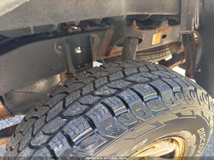 2009 Toyota Tacoma VIN 5TEUX42N59Z613533 IAAI salvage auction — NORMAL WEAR, Clear (New York), sold $1,250 on 2026-07-22 (photo 6)