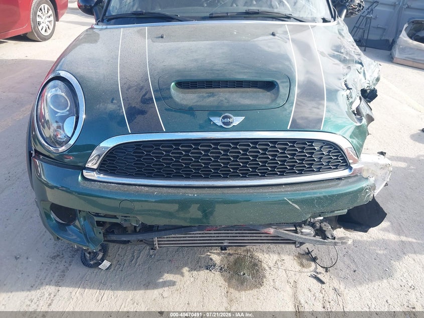 2013 Mini Hard top VIN WMWSV3C58DT394545 IAAI salvage auction — FRONT END, Wait Title, sold $375 on 2026-08-29 (photo 6)