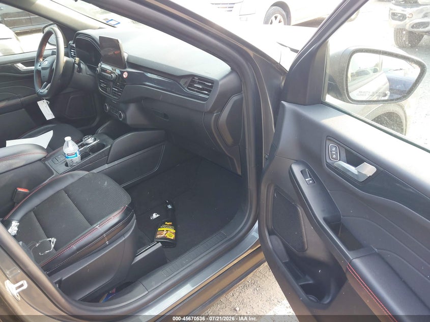 2025 Ford Escape VIN 1FMCU0MN8SUA09317 IAAI salvage auction — BIO HAZARD, Enterprise Vehicles Clear Only (Texas), sold $8,900 on 2026-07-22 (photo 5)