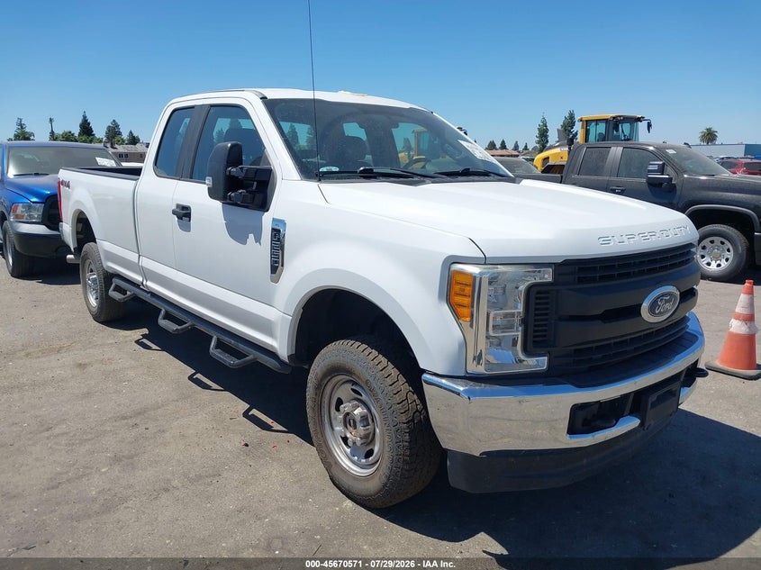 2017 Ford F-250 VIN 1FT7X2B6XHEE15056 IAAI salvage auction — ROOF, SF97 (California), sold $22,300 on 2026-08-27 (photo 1)
