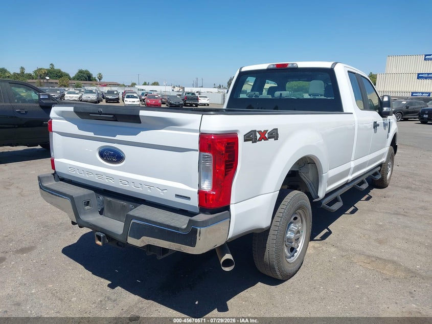 2017 Ford F-250 VIN 1FT7X2B6XHEE15056 IAAI salvage auction — ROOF, SF97 (California), sold $22,300 on 2026-08-27 (photo 4)