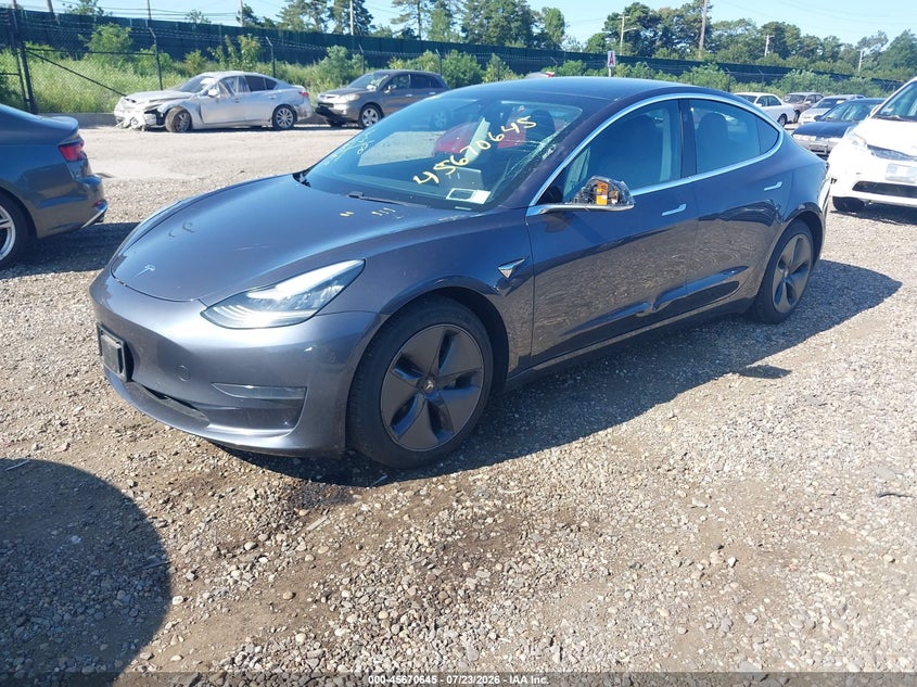 2020 Tesla Model 3 VIN 5YJ3E1EAXLF736732 IAAI salvage auction — SIDE, Salvage Title, sold $6,800 on 2026-07-31 (photo 2)