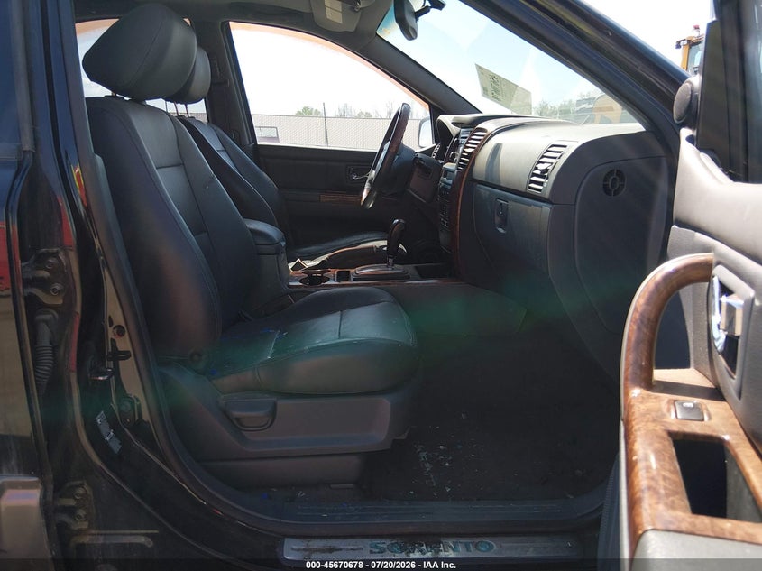 2003 Kia Sorento VIN KNDJC733235032157 IAAI salvage auction — NORMAL WEAR, Clear (Colorado), sold $50 on 2026-07-29 (photo 5)