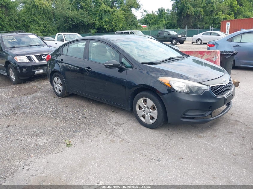 2015 Kia Forte VIN KNAFX4A60F5389196 IAAI salvage auction — NORMAL WEAR, Clear (Maryland), sold $950 on 2026-07-30 (photo 1)