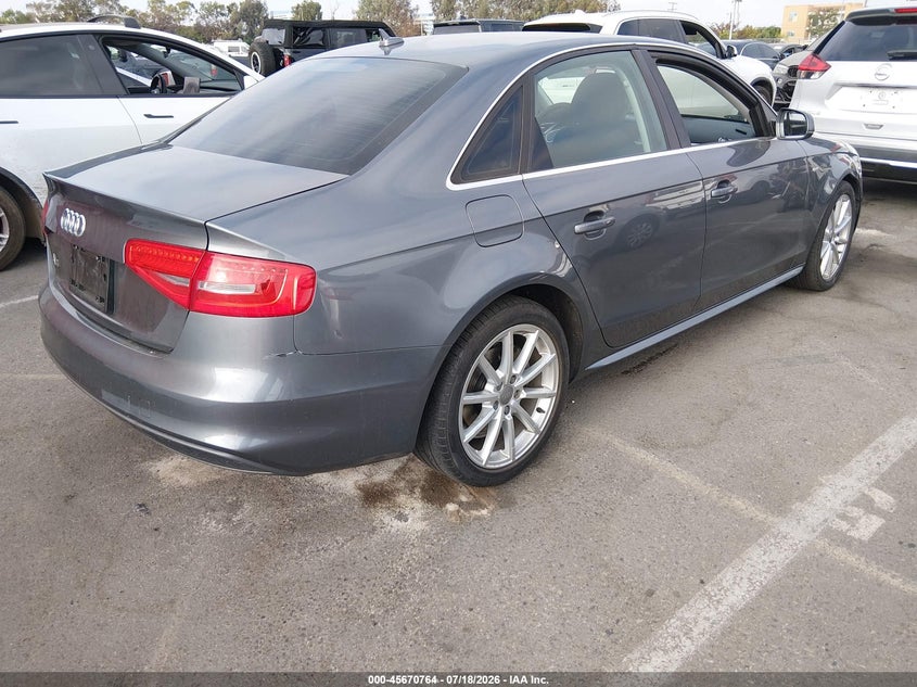 2015 Audi A4 VIN WAUAFAFL0FN010997 IAAI salvage auction — NORMAL WEAR, Salvage Title, sold $25 on 2026-07-30 (photo 4)