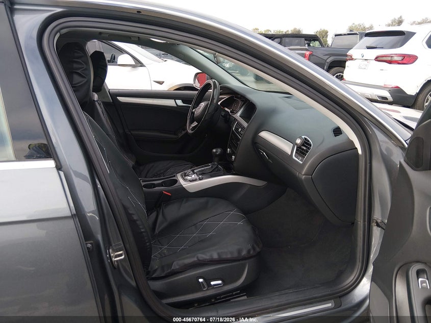 2015 Audi A4 VIN WAUAFAFL0FN010997 IAAI salvage auction — NORMAL WEAR, Salvage Title, sold $25 on 2026-07-30 (photo 5)