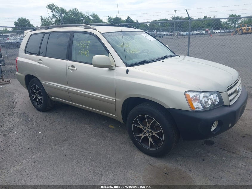 2001 Toyota Highlander VIN JTEGD21A010001457 IAAI salvage auction — FRONT END, Clear (Virginia), sold $125 on 2026-07-28 (photo 1)