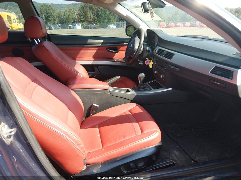 2011 BMW 3 series VIN WBAKF5C50BE656049 IAAI salvage auction — NORMAL WEAR, Clear (New Jersey), sold $25 on 2026-07-23 (photo 5)
