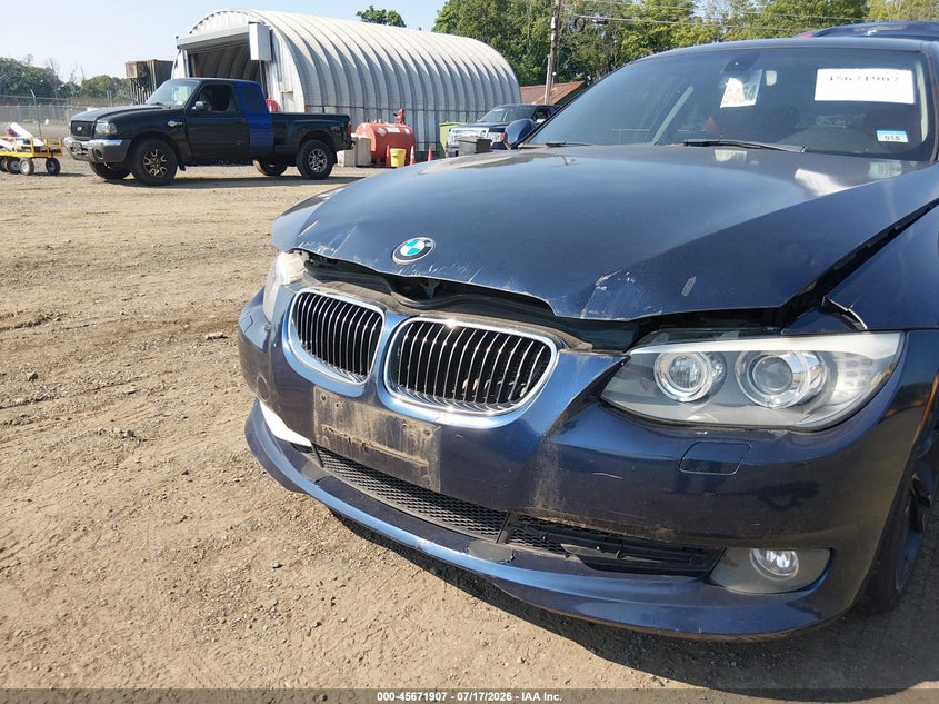 2011 BMW 3 series VIN WBAKF5C50BE656049 IAAI salvage auction — NORMAL WEAR, Clear (New Jersey), sold $25 on 2026-07-23 (photo 6)