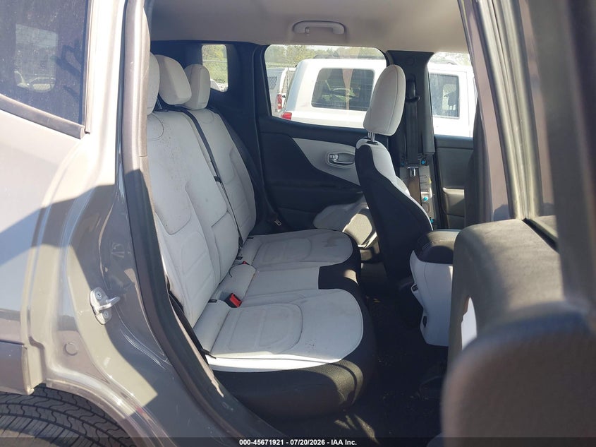 2022 Jeep Renegade VIN ZACNJDB13NPN63087 IAAI salvage auction — FRONT END, Salvage (Iowa), sold $2,100 on 2026-08-15 (photo 8)