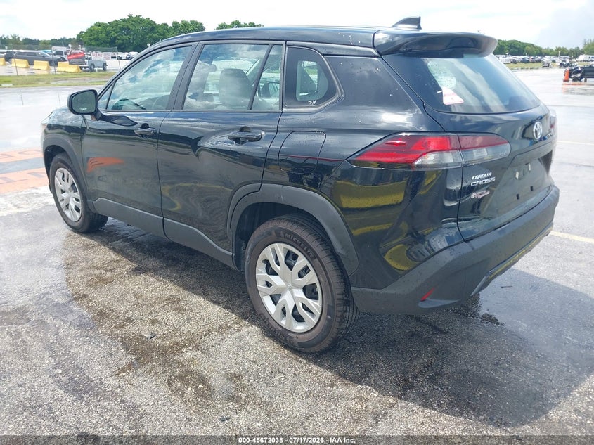 2026 Toyota Corolla cross VIN 7MUAAAAG9TV166270 IAAI salvage auction — UNKNOWN, Salvage Title, sold $17,000 on 2026-08-02 (photo 3)