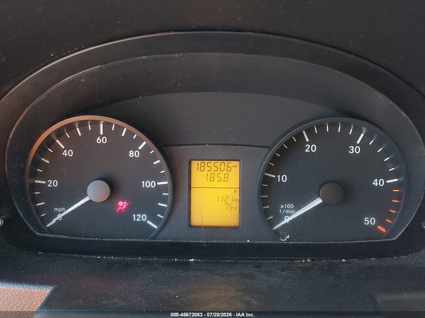 2018 Mercedes-benz Sprinter VIN WD3PE7CDXJP647080 IAAI salvage auction — FRONT END, Wait Title, sold $2,600 on 2026-07-31 (photo 7)