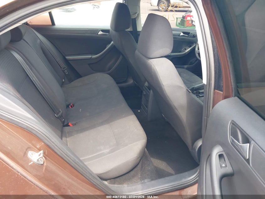 2016 Volkswagen Jetta VIN 3VW267AJ2GM369275 IAAI salvage auction — HAIL, Wait Title, sold $1,950 on 2026-08-19 (photo 8)