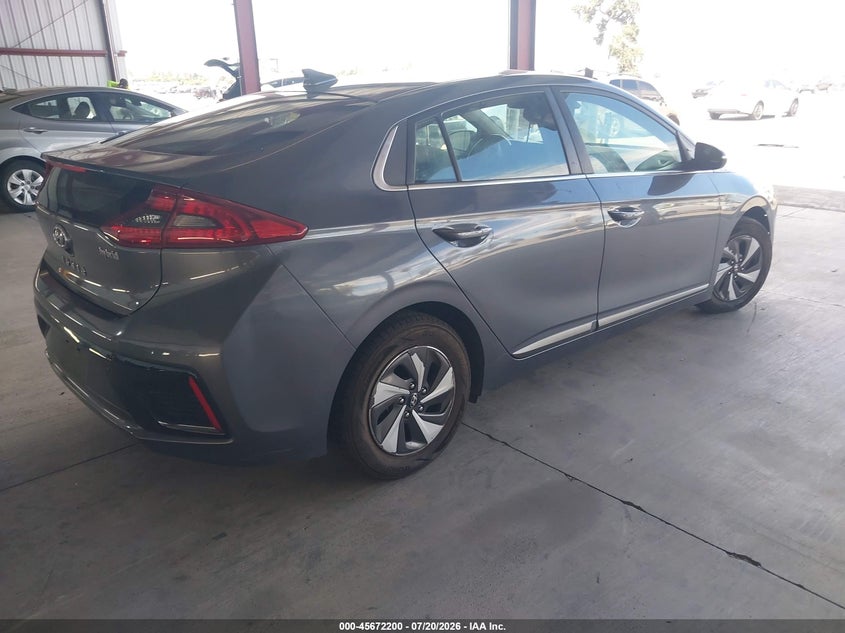 2017 Hyundai Ioniq hybrid VIN KMHC75LC8HU036532 IAAI salvage auction — NORMAL WEAR, Clear - Dealer Only (California), sold $25 on 2026-07-28 (photo 4)